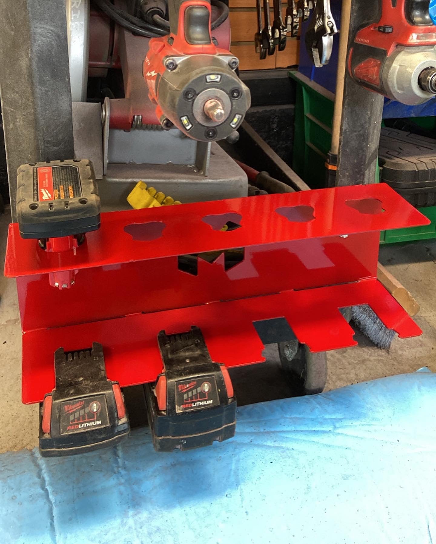 M12/M18 Battery Storage