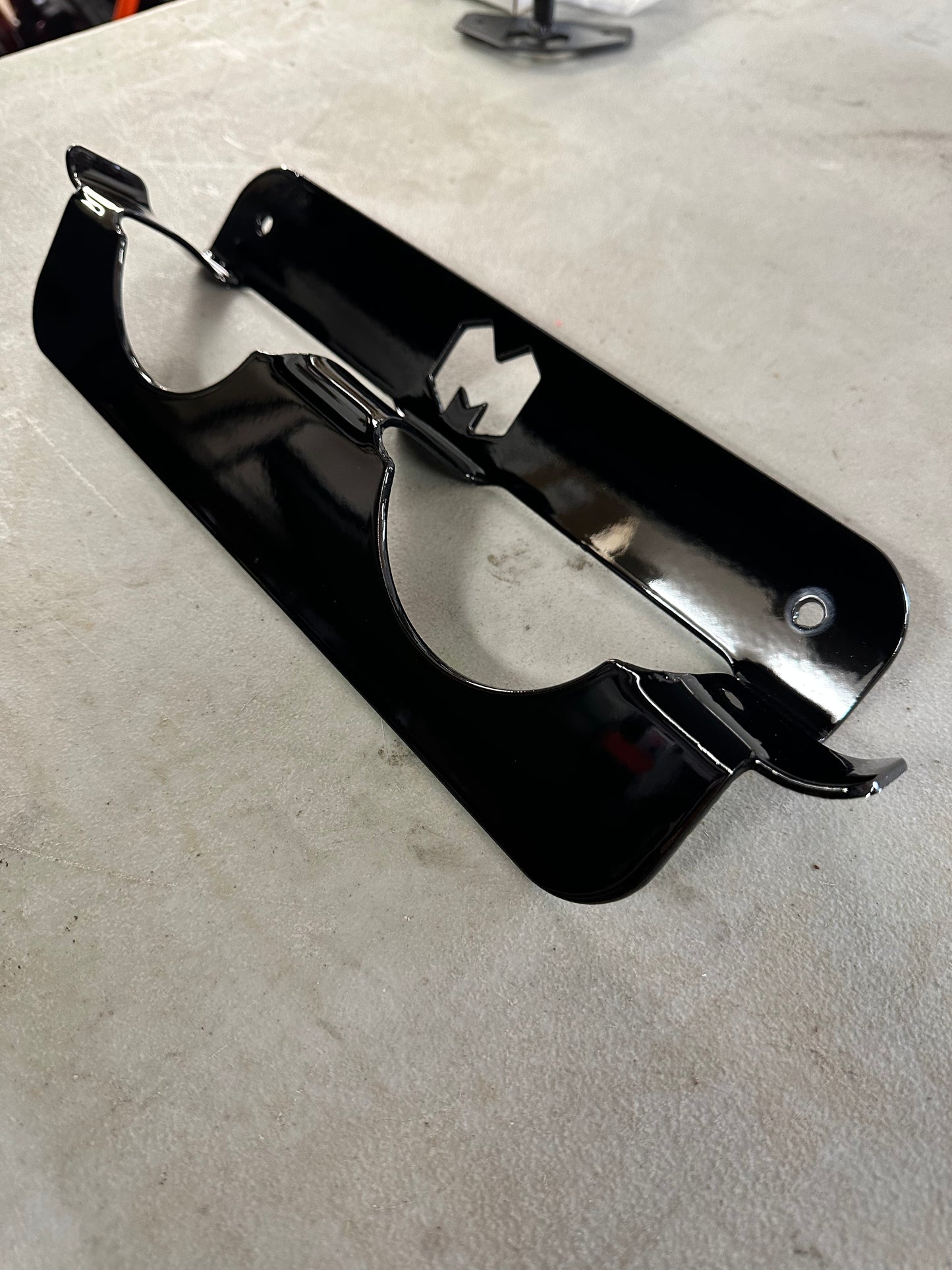 Dual Grinder Hangers