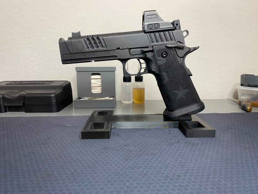 Pistol Stand