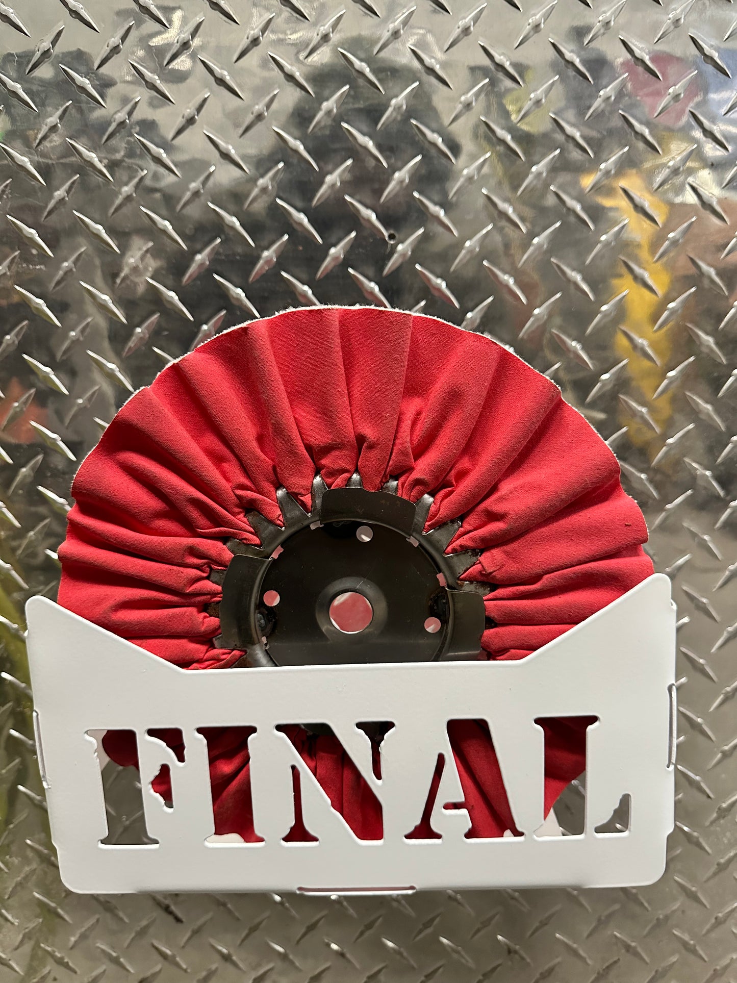 Rouge Wheel Storage