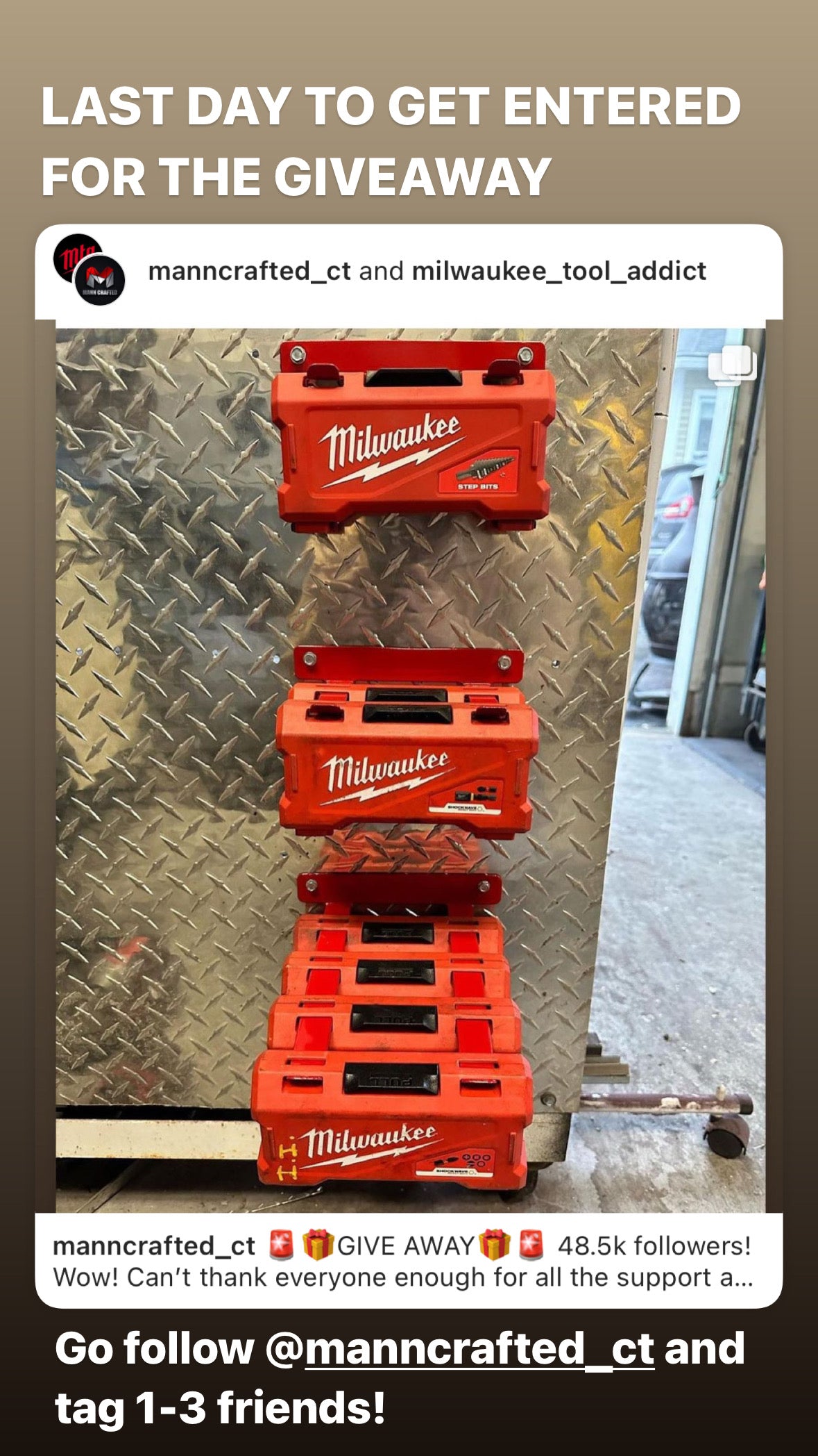 Shockwave Case Hangers