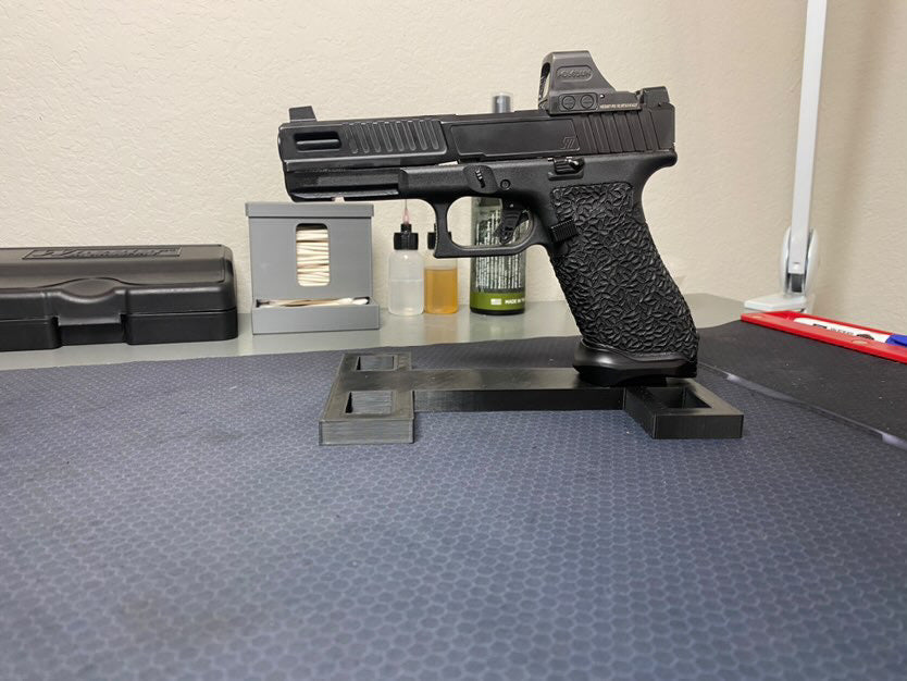Pistol Stand