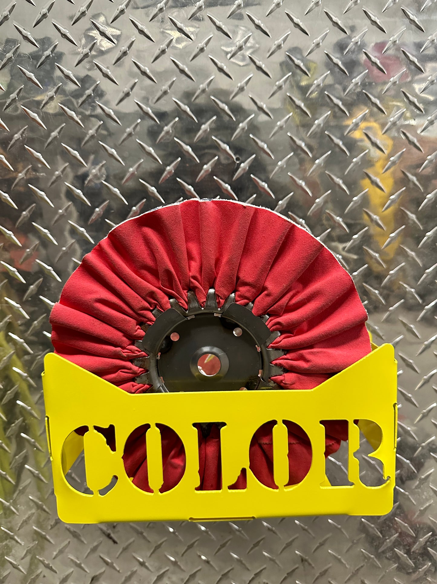 Rouge Wheel Storage